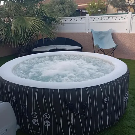 D'hotes King Size Piscine Penzion Valras-Plage