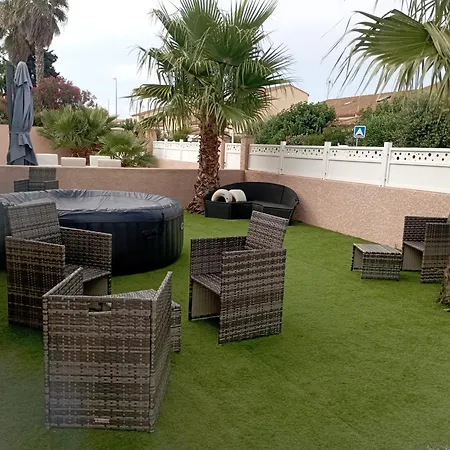 Penzion D'hotes King Size Piscine Valras-Plage